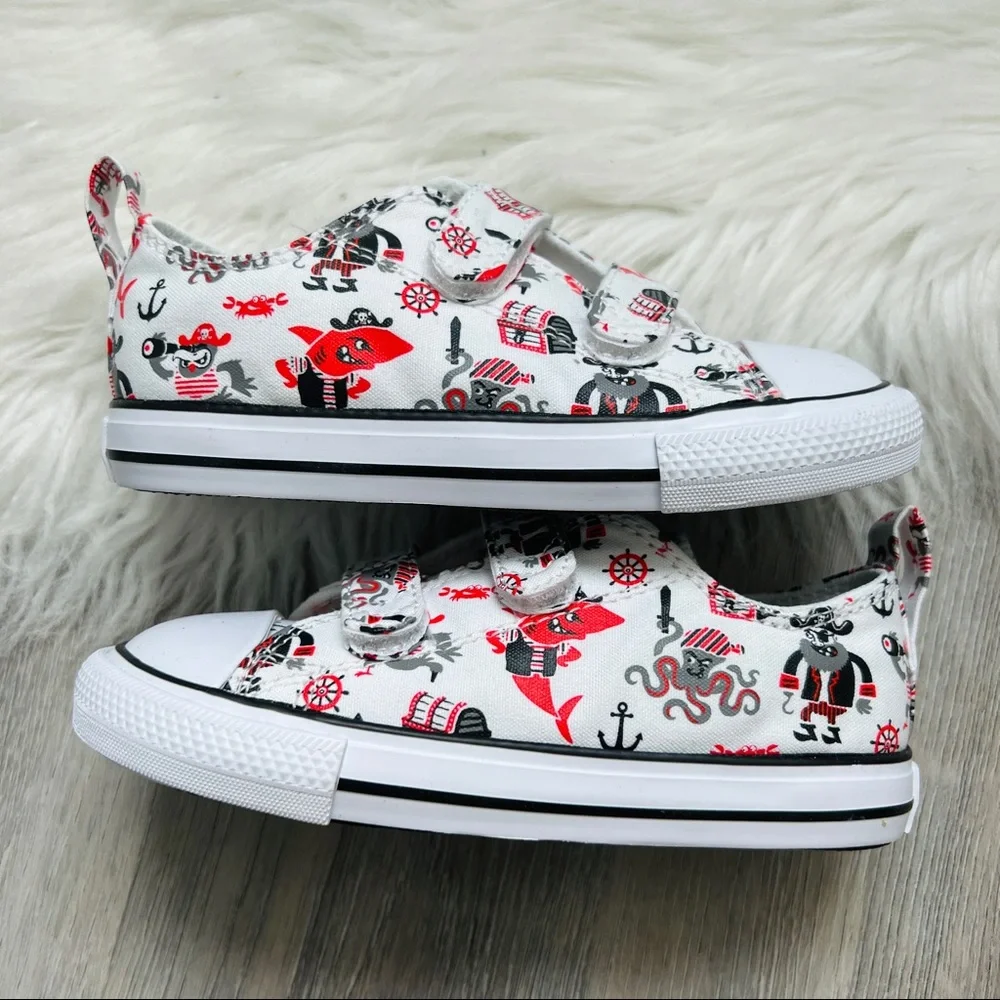 NWT Convers Chuck Taylor All Star 2V OX Toddler Boys - Picture 3 of 8